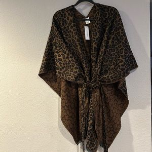Francesca's Cheetah Tie Shawl